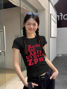 红色字母印花短袖T恤，女士夏季性感修身露脐设计休闲上衣，黑色 - 黑色 - 查看 3