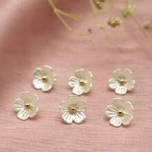 20 Pack 10mm White Resin Flower Buttons With Gold-Tone Detail, Fashion Pearl Shell-Like Blossom Buttons For Chinese Traditional Clothing, Qipao, Tang Suit, Knit Cardigan & Cheongsam - Buttons - View 7