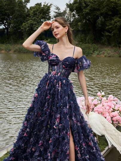 Faeriesty Elegant Off-Shoulder Floral Dress, High Slit Design, Deep V-Back Tie, Multi-Layered Chiffon Skirt, Suitable For Lake-Side Photography, Romantic Garden Shooting, Bridal Portraits, Swan Theme Shooting, And Nature-Inspired Photography