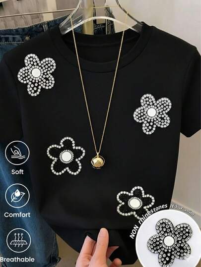 Playera Blanca de Mujer con Estampado de Flores Efecto Brillante, Camiseta Aesthetic de Manga Corta Suave y Transpirable, Top Moderno de Flores Blanco y Negro, Blusa Casual Elegante de Moda