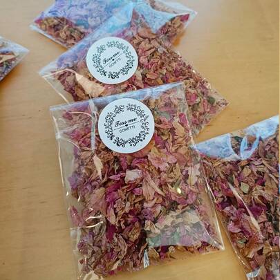 1 Pack Of 10/20/30 Sets Natural Plant Decorative Candles, Dried Flowers, Confetti, Flower Petals, Suitable For Various Events Decoration, Home Decor, DIY Candle & Soap Making