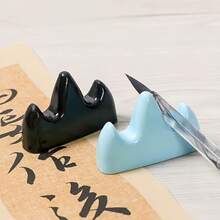 Hộp đựng bút bằng nhựa hình ngọn núi phong cách cổ điển - Món quà hoàn hảo cho ngày Valentine, vật trang trí bàn làm việc sáng tạo và hộp đựng đồ thủ công. - màu xanh nhạt - Xem 9