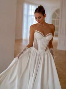 Regal Strapless Sweetheart Illusion Lace Appliqué Corset Satin Ballgown Wedding Dress(No Gloves), Wedding Dresses For Bride, Elegant And Comfortable, Includes Plus Sizes, Bridal Gown, Formal Dresses For Women, Suitable For Wedding, Party, After-Party Dress, Cocktail Party, Bride, Party Dress, Formal Occasions, Dinner Dress, Prom Dress, Birthday Party, Celebration, Gala, Festival, Ceremony, Graduation, Homecoming Dress, Vacation, White - 白色 - 查看 1