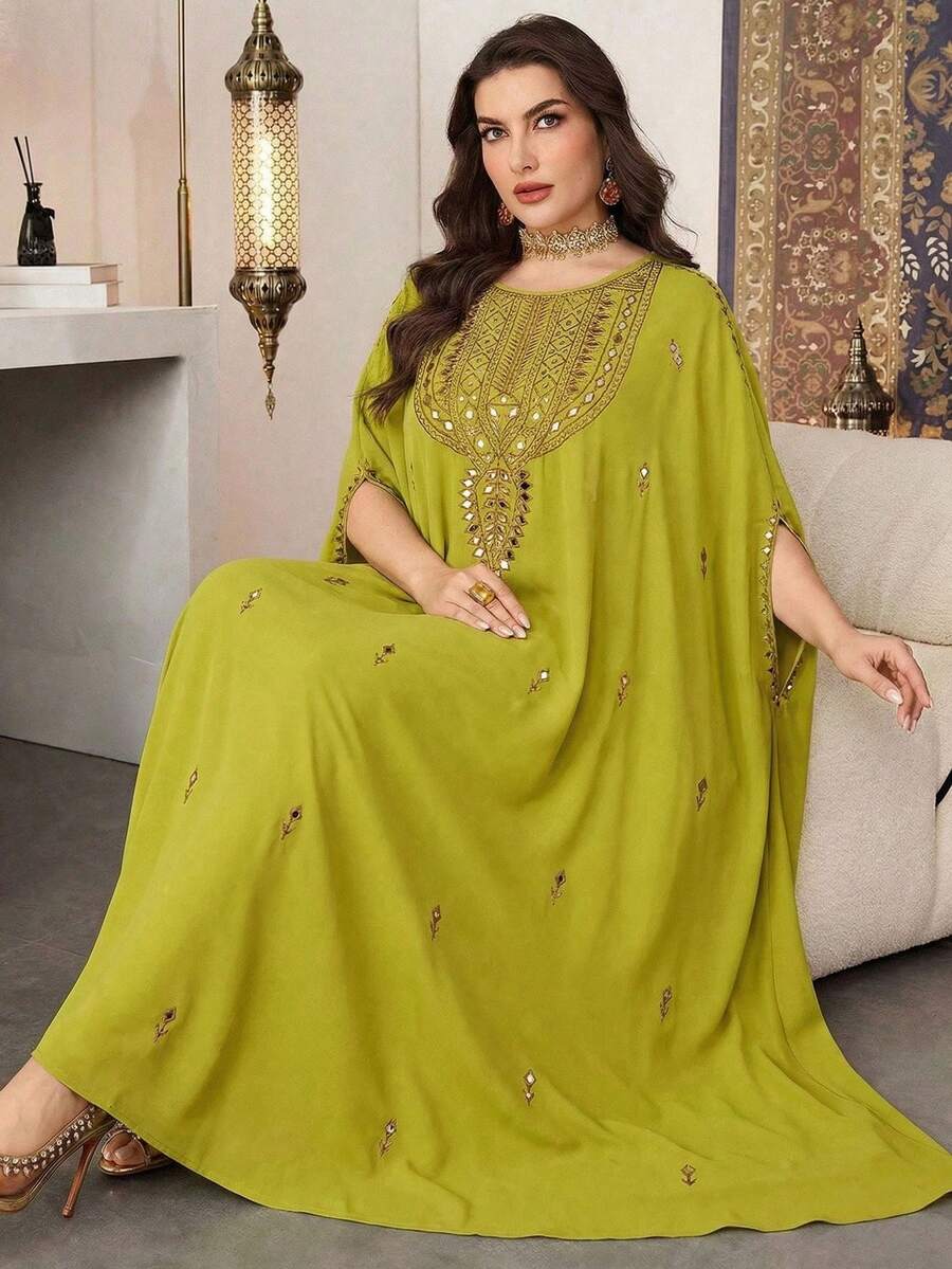 Plus Size Women's Solid Color Round Neck Embroidered Beaded Elegant Arabic Abaya Spring - Fruit Green - View 1