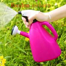 多功能花园浇水壶带喷头 - 双用途，手动压力喷头，高效浇水，耐用塑料材质，颜色随机，适用于多种植物 - 彩色 - 查看 7