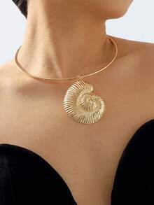 1pc Exaggerated Unique Spiral Metallic Necklace, Perfect For Beach Vacation And Party - Conch Shell Necklace - View 1