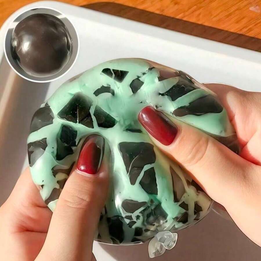 1/2个酥脆挤压球，缓解焦虑玩具，手指玩具，减压玩具，复活节玩具，挤压玩具，减压玩具，缓解焦虑和放松，派对礼物，小礼品袋填充物，生日礼物，挤压减压玩具，金字塔形减压挤压玩具