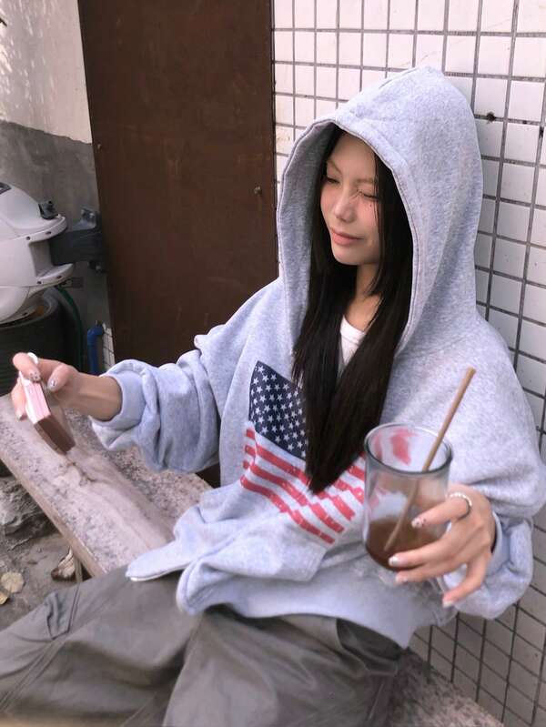 休闲宽松拉链卫衣外套，复古美式街头风春季款