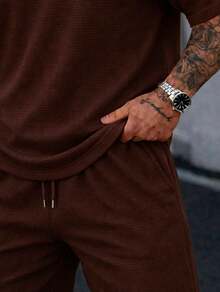 Textured T-Shirt And Shorts Set, 2-Piece Kit, New Release, Premium Fabric - 鏽棕色 - 查看 4