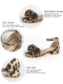 Giày sandal cưới nữ đế thấp 3cm màu trắng, thiết kế quai kiểu Pháp với họa tiết hoa trang nhã, thời trang và thoải mái, phù hợp cho trang phục mùa hè. - màu nâu - Xem 11