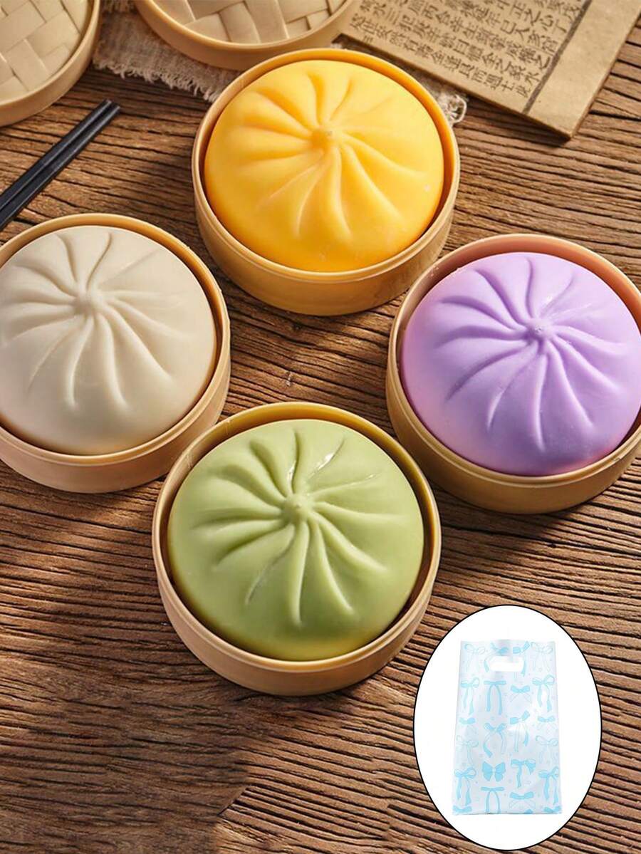 1个逼真蒸包造型的解压捏捏乐玩具，搞笑礼物，装饰品，完美解压玩具，附赠随机颜色礼品袋，柔软Q弹