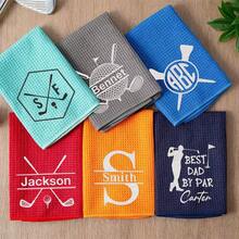 一条个性化刺绣高尔夫球巾，字母高尔夫球巾，定制高尔夫球巾，伴郎礼物，父亲节礼物，渔夫高尔夫球巾，超细纤维，涤纶和尼龙混纺，华夫格纹理，柔软材质，带登山扣，男女通用，高尔夫配件，非常适合父亲节、生日、退休等场合。也适合作为送给她、男朋友、女朋友、家人、朋友的礼物，返校礼物，办公用品，学习用品或教师节礼物。 - 彩色 - 查看 10