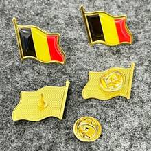 2 piezas Alfileres de bandera de diferentes países, insignias de bandera de resina ondulada, broches de medalla de aleación, adecuados para varios eventos, festivales, conferencias, alfileres de solapa - Multicolor - Ver 36
