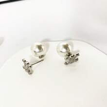 French Retro Bow Faux Pearl Earrings, Fashionable Luxury High-End Copper Plated Inlaid Earrings - Pearl Earrings - View 6