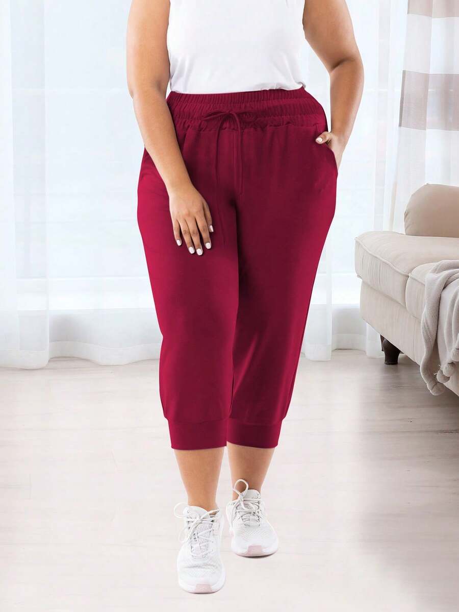 Calça Jogger Cropped Esportiva Casual para Treino com Bolsos, Plus Size Feminina, Estilo Capri