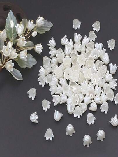 300颗大号红色风铃花珠配件 - 鲜艳的红色树脂珠，适用于珠宝制作、耳环、发饰、圣诞节和新年工艺品、珠宝制作材料、装饰珠设计、耐用工艺珠