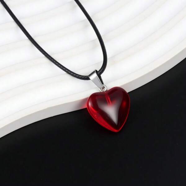 1pc Red Heart Shaped Pendant Necklace, Versatile Valentine's Day Gift