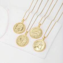 1件18K镀金铜圆形吊坠项链，奢华珠宝，简约设计，精美女士礼物 - 金色 - 查看 9