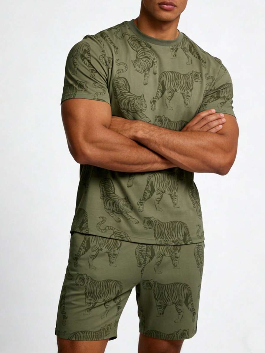 Men's Lightweight Summer Tiger Print Short Sleeve & Shorts Pajama Set, Stylish Home Wear - Army Green - View 1