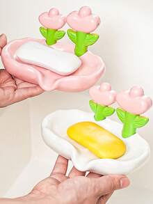 Giá đựng xà phòng hình hoa theo yêu cầu, khay đựng xà phòng không cần khoan, có lỗ thoát nước, giá đựng xà phòng bằng nhựa kiểu Ins-Style cho phòng tắm, thích hợp để trang trí mặt bàn bồn rửa, thoát nước nhanh, khay đựng xà phòng có lỗ thoát nước, giá trị thẩm mỹ cao, cũng có thể dùng để trang trí phòng tắm, hộp đựng xà phòng trang trí hình hoa cho các dịp lễ. - Đẹp và tiện dụng - Xem 3