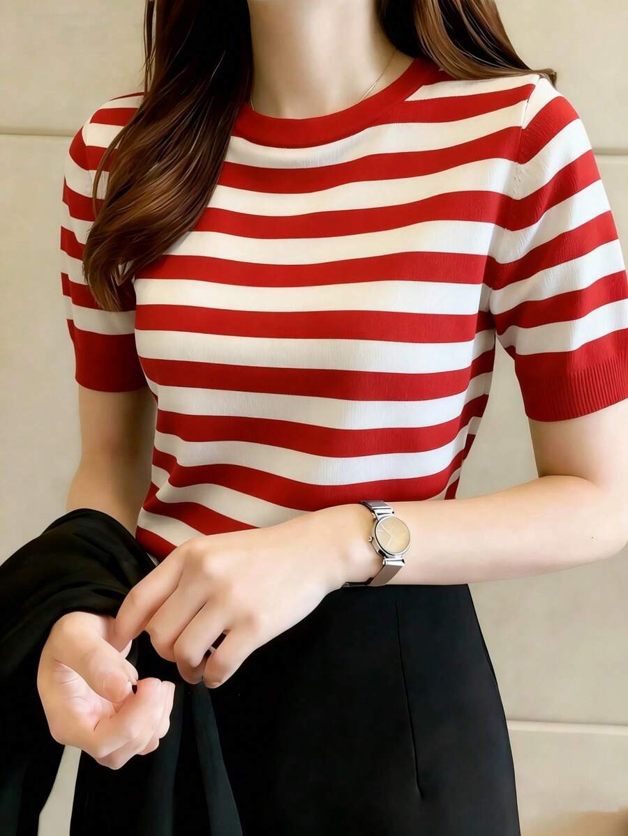 Blusa de punto de cuello redondo de manga corta con estampado de rayas elegante y entallada - Rojo - Ver 1