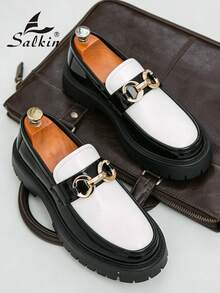 Salkin 全新英伦风设计师男士一脚蹬乐福鞋，复古气息，价格实惠，高端质感，柔软舒适，圆头，优雅正装皮鞋，亮面漆皮，防滑厚底，适合休闲、约会、派对、婚礼、新郎、社交场合，春夏秋三季。注意：尺码偏小，请订购大一码。 - 黑白 - 查看 10