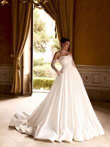 Regal Strapless Sweetheart Beaded Satin Ballgown Wedding Dress With Train, Wedding Dresses For Bride, Elegant And Comfortable, Includes Plus Sizes, Bridal Gown, Formal Dresses For Women, Suitable For Wedding, Party, After-Party Dress, Cocktail Party, Bride, Party Dress, Formal Occasions, Dinner Dress, Prom Dress, Birthday Party, Celebration, Gala, Festival, Ceremony, Graduation, Homecoming Dress, Vacation, White - 白色 - 查看 1