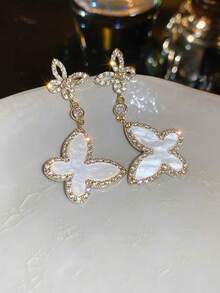 一对优雅蝴蝶造型耳环，独特百搭的女士耳环 - 金色 - 查看 1