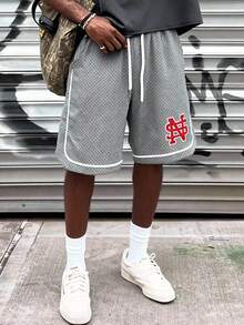 男士休闲街头风透气网眼面料撞色图案夏季运动短裤 - 灰色 - 查看 4