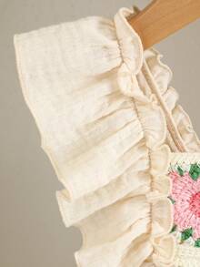 春夏女婴连衣裙，胸前手工钩编蕾丝花边，纯棉面料，A字飘逸裙摆，轻盈优雅，适合宝宝日常外出、聚会和度假穿着。 - 杏色 - 查看 7