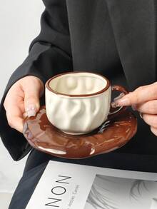 1 Set Asymmetrical Textured Ceramic Coffee Cup & Saucer, Latte Art Cup, Elegant Home/Office Latte, Tea Cup, Valentine's Day, Mother's Day, Thanksgiving Gift, Fashionable Gift For Coffee Lovers - Multicolor - View 10