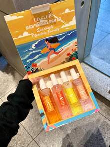 4瓶装 x 100毫升香氛喷雾套装，包含4种不同香型，限量版便携式多层香氛喷雾，持久留香，散发自然清新迷人气息，释放香草、茉莉、椰子香氛，带来极致愉悦体验。 - 多款式 - 查看 6