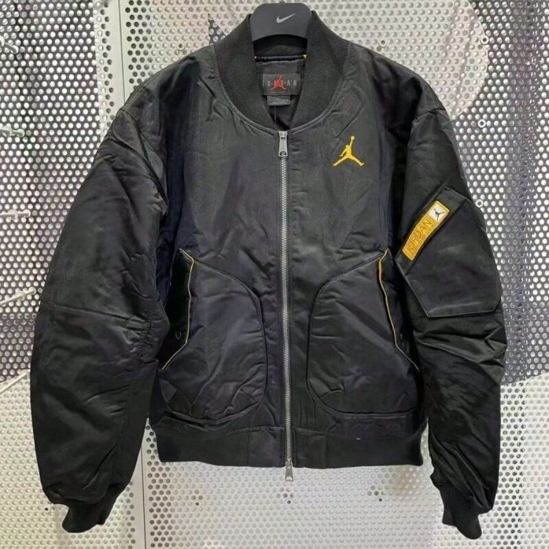 Nike JORDAN男子運動立領保暖飛行棒球棉服外套外套 - 黑色 - 查看 1