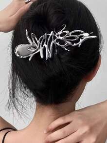 1PC Minimalist Textured Hair Clip Luxury-Inspired Sweet & Edgy Style Clip-On Hair Accessory Unique Design Versatile Hairpiece - Silver - View 2