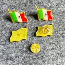 2 piezas Alfileres de bandera de diferentes países, insignias de bandera de resina ondulada, broches de medalla de aleación, adecuados para varios eventos, festivales, conferencias, alfileres de solapa - Multicolor - Ver 39