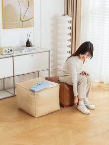 1 st. mjuk vintagepall i PU-läder, multifunktionell soffa för förvaring av gamla kläder, hopfällbar förvaringslåda för kläder, garderobslåda, fotpall i vardagsrum, sängbänk, tillverkad av vattentätt, dammtät och fukttätt PU-lädermaterial, återanvändbar, lämplig för förvaring i vardagsrummet, garderobsorganisation, sovrumsinredning, heminredning, förvaringsprodukter för hemmet, heminredningsprodukter (exklusive fyllnadsmedel). Om produkten har en lukt är det ett normalt fenomen. Placera den på ett välventilerat område i 1-3 dagar, så kommer lukten att försvinna. - Multifärgad - Visa 7