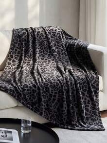 1pc Flannel Blanket, Modern-Style Plush Blanket ,Perfect For Room Decor,Car, Outdoor, Ultra Soft,Cozy , Easy Care, Pink And Bow Pattern, Multi-Functional All-Season Blanket, Air Conditioning Blanket, Sofa Throw, Mother's Day Decor, Home Decor For Party, Mother's Day Gift, A Thoughtful Gift For Friends, Family - 黑色豹紋 - 查看 9