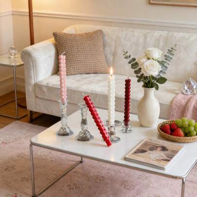 2Pcs Heart-Shaped Long-Handle Scented Candles, French Luxury Heart-Shaped Fragrance Candles, Premium Smokeless Soy Wax Scented Candles – Perfect For Romantic Dinners, Wedding Decorations, Home Decor, Holiday Gifts, Women's Presents. Comes In Gift Box Packaging. Ideal For Candlelight Dinners, Holiday Party Decor Candles, Daily Table Settings, Photography Props, Music Festival Souvenirs, Independence Day Celebration Decor.