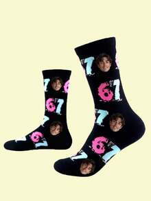 1 par de calcetines divertidos con texto personalizado para hombre, con foto y nombre personalizables, calcetines de pareja con imagen personalizada, adecuados para el Día de San Valentín, regalos de cumpleaños y otras ocasiones. - Negro - Ver 2