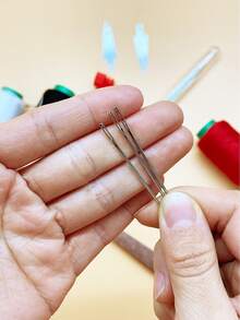 33pcs Multi-Functional Sewing Kit Set, Includes Needles, Seam Ripper, Threads, Great Gift For Mom, Home Sewing, Handcraft Embroidery - Black and White Red Thread Sewing Kit - View 5