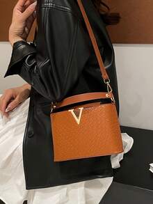 Bolso cuadrado pequeño de textura trenzada de moda, bolso de hombro personalizado para ir al trabajo, bolso cruzado para mujer - Marrón - Ver 7