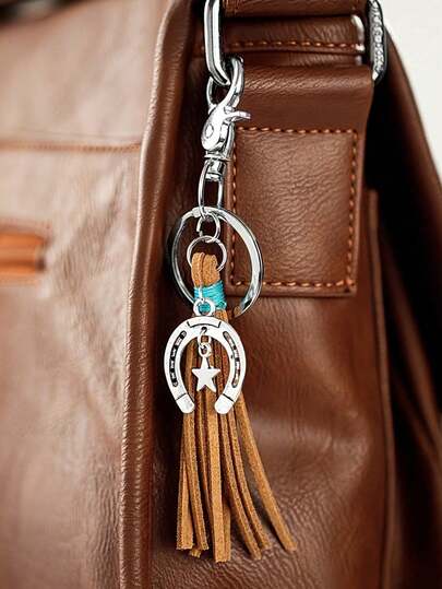 Western Cowboy Style Key Chain,Horseshoe Keychain,Stylish Key Ring For Car Keys,Fashionable And Minimalist Lucky Charm Horseshoe Golden Keychain Creative Small Gift Horse Hoof Ornament Pendant,Equestrian-Themed Holiday Gift,Teacher Appreciation Gifts,Vintage Western Key With Horsebit,Rustic For Men's Keys,Y2k ,Western ( Cowboy Gear)