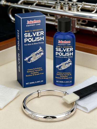 100毫升大容量银饰清洁剂，可去除戒指、杯子、项链等银饰上的黑色和黄色污渍。另附白色和绿色迷你抛光湿巾，用于清洁和抛光银饰、指甲和珠宝，使金属饰品光亮如新。