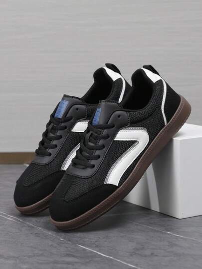 Vintage German-Style Shoes, Men's Plus Size 46, Lightweight Soft Sole Casual Sneakers, Black, Round Toe Lace-Up, Comfortable Flat Shoes For Men, All Season