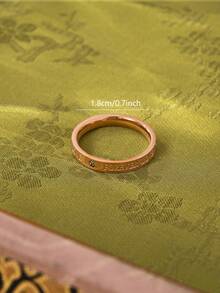 1枚不锈钢玫瑰金戒指，材质无害，经典永恒，简约高品质，适合日常佩戴。 - 玫瑰金 - 查看 2