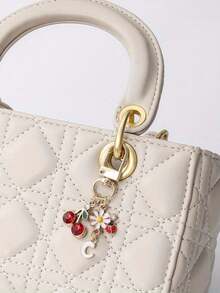 时尚可爱花朵樱花字母A-Z吊坠钥匙扣配饰，创意设计包包吊坠，时尚背包吊坠，手提包吊坠装饰，钱包吊坠，情侣包包配饰礼物，大学生新人及白领汽车配饰，朋友生日礼物，复活节、母亲节、独立日、婚礼季、毕业季礼物 - 金色 - 查看 6