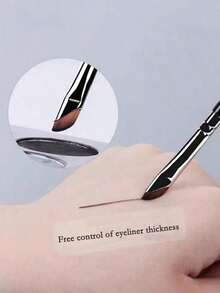 1pc Dual Ended Eyeliner Brush/Fine Detail Shader Brush/Eyeshadow Blending Brush, Angled Brow Brush,Eyebrow Brush,Eyeshadow Brush,Spoolie,Spoolie Brush - Multicolor - View 5