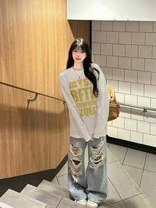 Street Style American Design Letter T-Shirt For Women, Loose Fit Casual Versatile, Black Long Sleeve Top, Autumn Spring - Gray - View 3