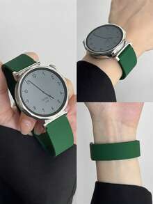 18mm/20mm/22mm 超薄硅胶磁吸表带 - 兼容华为 Galaxy Watch 7/6/5/4 40mm/44mm、Galaxy Watch 5 Pro、Galaxy Active 2、Watch 6/4、GT6/GT5/GT4/GT3/GT2 Pro - 舒适的中性设计 - 綠色 - 查看 4