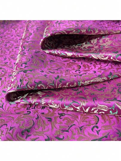 1 pieza Vendido por yarda - Tela jacquard de color rojo rosa vibrante - Utilizado para tapicería, fundas de sofá y textiles decorativos elegantes - Material duradero y resistente a las arrugas con detalles en amarillo y verde, ideal para proyectos del hogar y eventos, Longitud 36 pulgadas/108 pulgadas/180 pulgadas, Ancho 29.53 pulgadas, Peso 140 g/m²